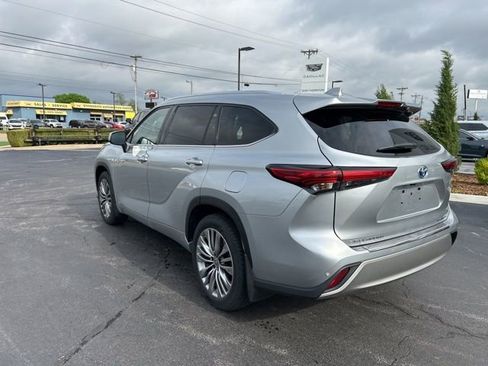 Used 2020 Toyota Highlander Platinum image 8