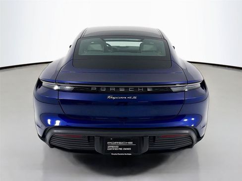 Used 2022 Porsche Taycan 4S AWD/4WD image 28