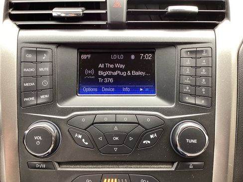 Used 2018 Ford Fusion S image 46