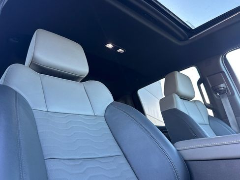 Certified 2023 Chevrolet Silverado 1500 ZR2 w/ Technology Package image 20