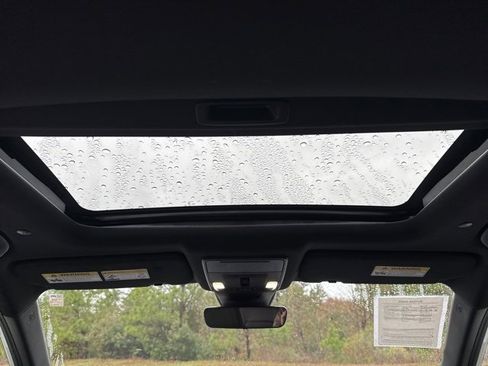 Used 2024 Honda CR-V Sport Touring image 16