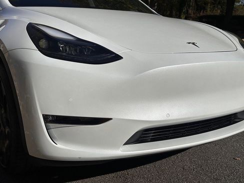 Used 2022 Tesla Model Y Performance image 24