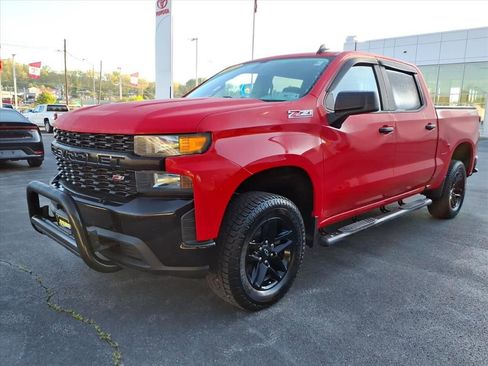Used 2022 Chevrolet Silverado 1500 Custom Trail Boss AWD/4WD image 9