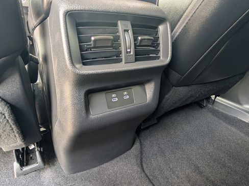 Certified 2025 Nissan Murano SV FWD image 14