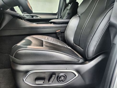 New 2026 Jeep Grand Wagoneer 4WD image 20