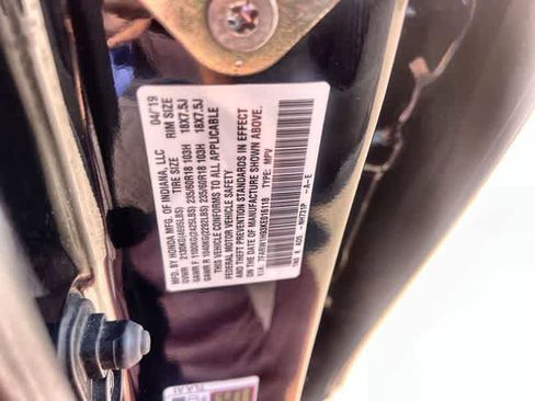 Certified 2019 Honda CR-V Touring image 22