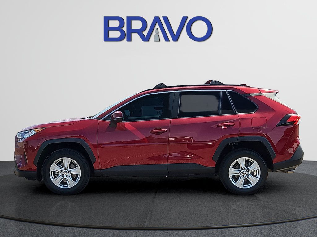 Used 2021 Toyota RAV4 XLE w/ Convenience Package AWD/4WD image 2