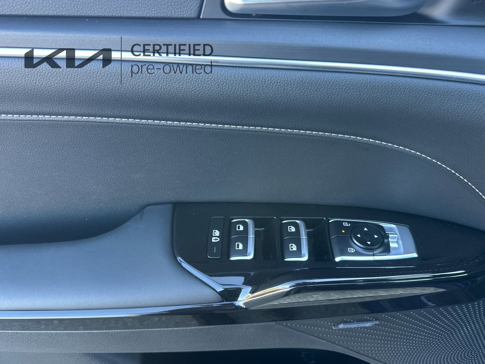 Certified 2025 Kia K5 GT-Line w/ GT-Line Premium Package FWD image 12