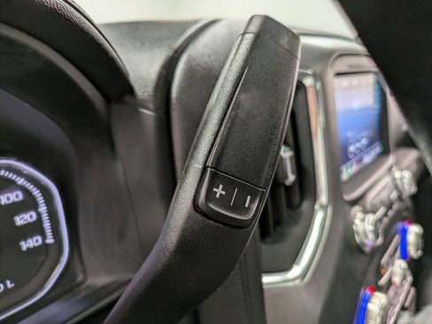 Used 2022 GMC Sierra 1500 Denali w/ Driver Alert Package II image 18