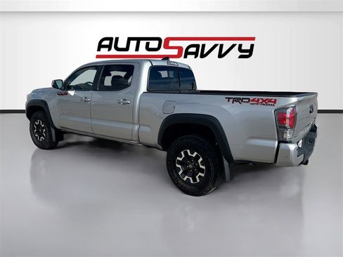 Used 2022 Toyota Tacoma TRD Off-Road w/ Technology Package image 5