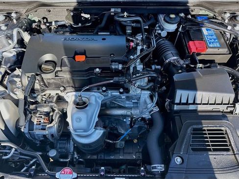 Used 2023 Honda Civic LX image 29