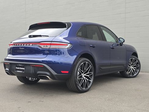 New 2026 Porsche Macan image 9