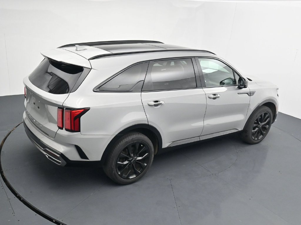 Used 2022 Kia Sorento SX AWD/4WD image 16