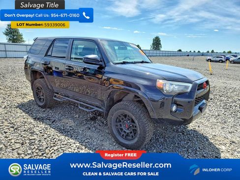 Used 2016 Toyota 4Runner SR5 AWD/4WD image 5