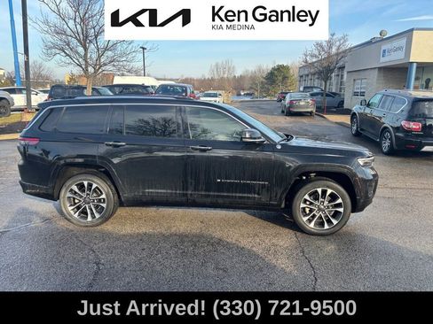 Used 2021 Jeep Grand Cherokee L Overland w/ Luxury Tech Group IV image 4