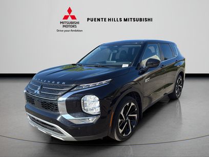 Used 2023 Mitsubishi Outlander 4WD Plug-In Hybrid