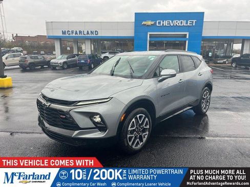 Used 2025 Chevrolet Blazer RS image 1