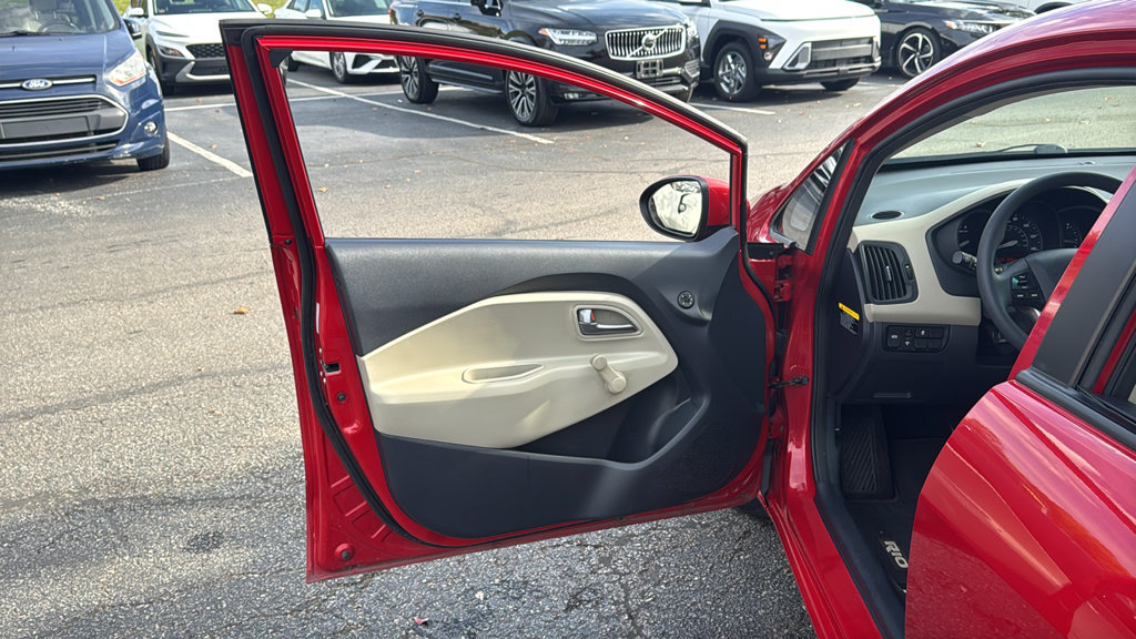 Used 2013 Kia Rio LX FWD image 15