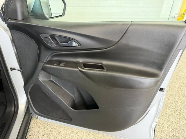 Used 2021 Chevrolet Equinox LT AWD/4WD image 21