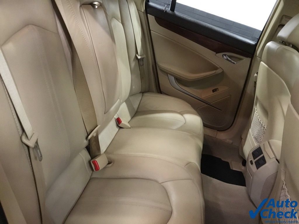 Used 2011 Cadillac CTS Luxury AWD/4WD image 31