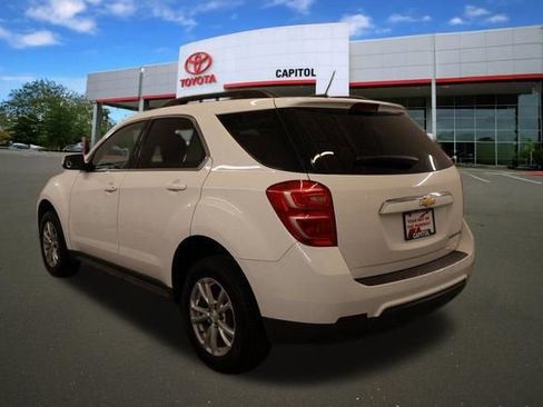 Used 2016 Chevrolet Equinox LT w/ Convenience Package FWD image 4