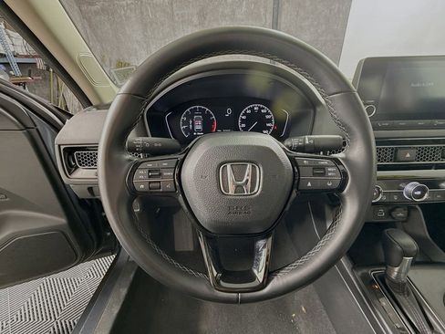 Used 2023 Honda Civic EX image 11