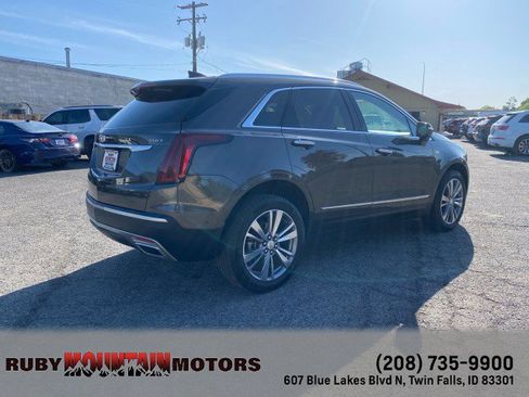 Used 2020 Cadillac XT5 Premium Luxury w/ Platinum Package AWD/4WD image 7