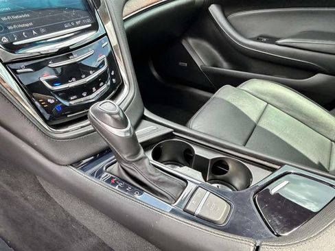 Used 2018 Cadillac CTS Sedan w/ Seating Package RWD image 18