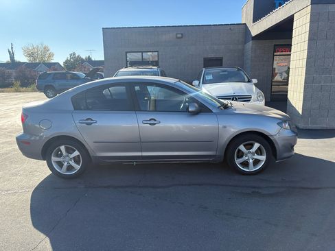 Used 2006 MAZDA MAZDA3 i Touring image 5