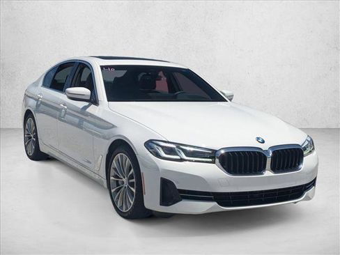 Certified 2023 BMW 540i w/ Premium Package RWD image 3