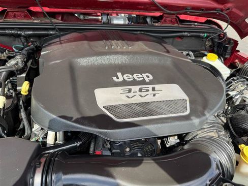 Used 2012 Jeep Wrangler Unlimited Sport AWD/4WD image 20