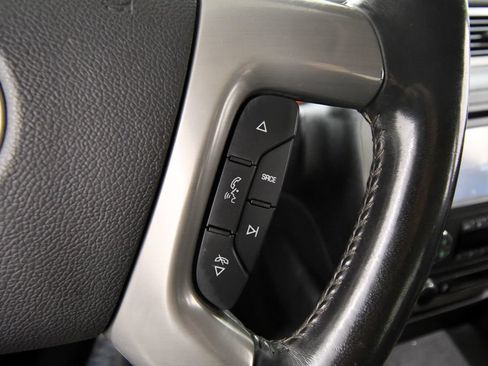 Used 2013 GMC Sierra 2500 SLT AWD/4WD image 18