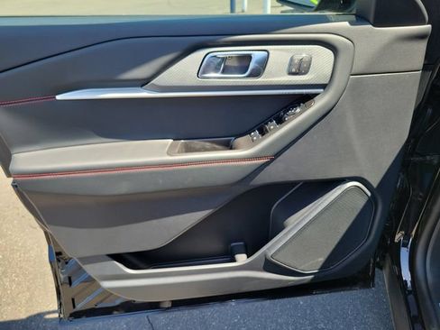 New 2026 Ford Explorer ST-Line w/ ST-Line Street Pack RWD image 19