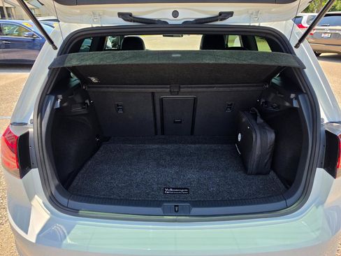 Used 2015 Volkswagen GTI S FWD image 23