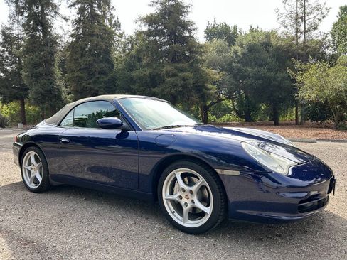 Used 2003 Porsche 911 Carrera 4 AWD/4WD image 13