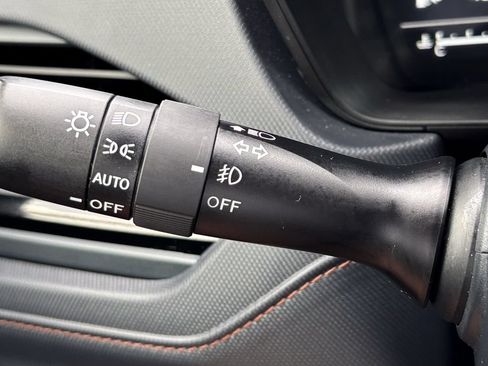 Used 2025 Subaru Forester Touring AWD/4WD image 33