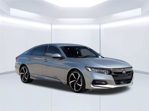 Used 2019 Honda Accord Sport image 8