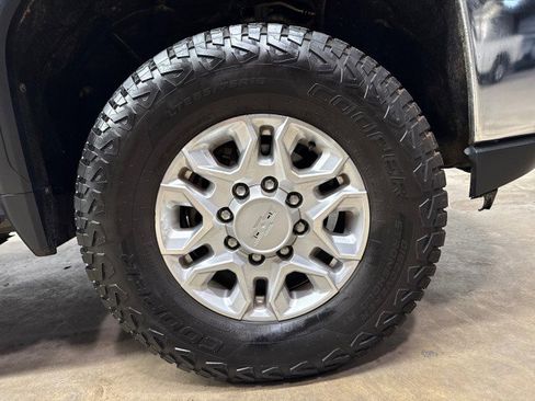 Used 2021 GMC Sierra 2500 SLE w/ SLE Value Package; image 39