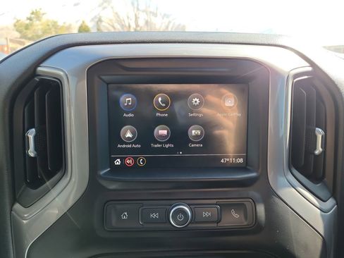 Used 2020 Chevrolet Silverado 1500 Custom Trail Boss w/ Custom Convenience Package image 21