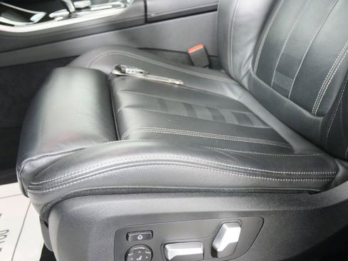 Used 2021 BMW X5 xDrive40i w/ Convenience Package image 10