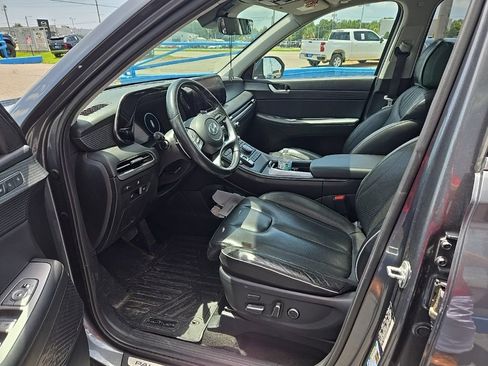 Used 2023 Hyundai Palisade Limited FWD image 10