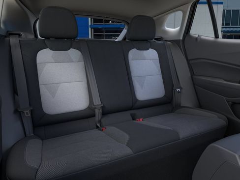 New 2026 Chevrolet Trax LS FWD image 17
