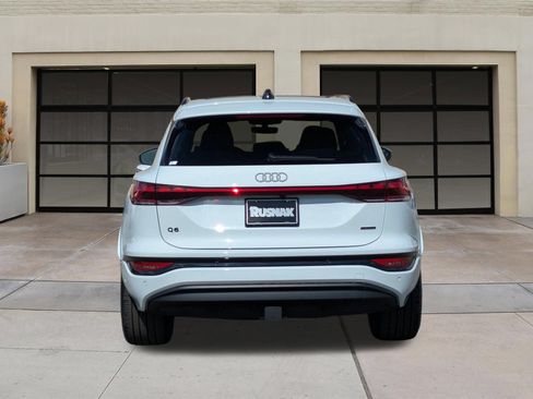 New 2025 Audi Q6 e-tron Premium Plus AWD/4WD image 4