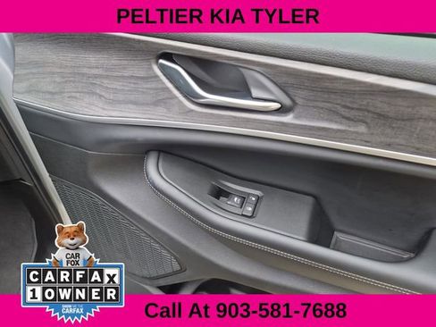 Used 2025 Jeep Grand Cherokee L Limited w/ Black Appearance Package RWD image 18
