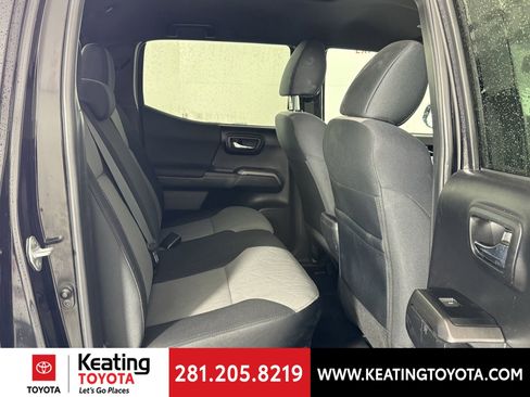 Certified 2023 Toyota Tacoma TRD Off-Road image 20