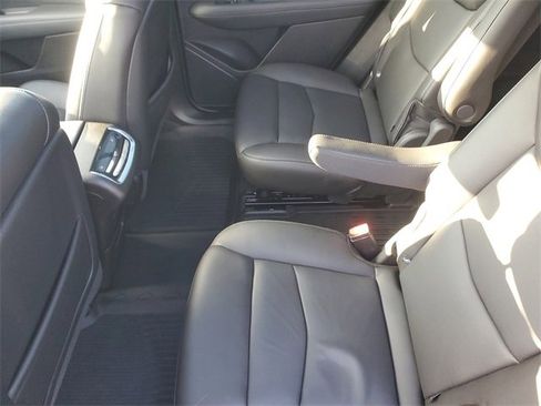 Certified 2023 Cadillac XT6 Sport w/ LPO, Floor Liner Package image 33