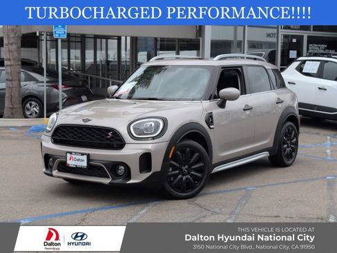 Used 2024 MINI Cooper Countryman S FWD image 1