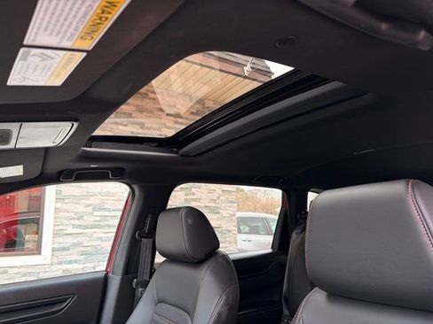 Used 2025 Honda CR-V Sport-L image 32