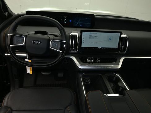 New 2025 Ford Expedition Tremor image 17