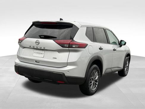 Used 2024 Nissan Rogue S AWD/4WD image 52